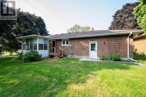 5 Ottawa Street, Scugog (Port Perry), ON - Outdoor