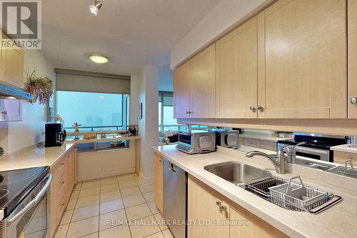 1806 - 8 Rean Drive, Toronto (Bayview Village), ON - Indoor Photo Showing Kitchen With Double Sink