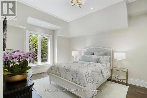 292 Dunforest Avenue, Toronto (Willowdale East), ON - Indoor Photo Showing Bedroom