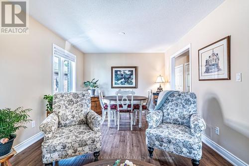 5 Selena Street, Kawartha Lakes (Lindsay), ON - Indoor Photo Showing Living Room