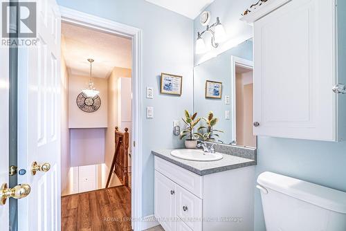 5 Selena Street, Kawartha Lakes (Lindsay), ON - Indoor Photo Showing Bathroom