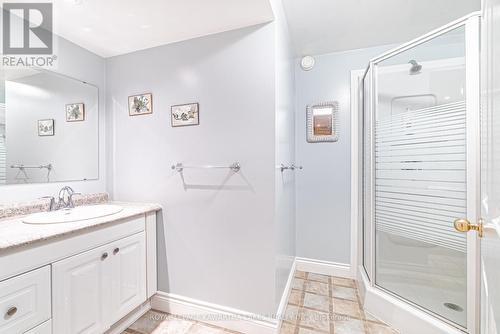 5 Selena Street, Kawartha Lakes (Lindsay), ON - Indoor Photo Showing Bathroom