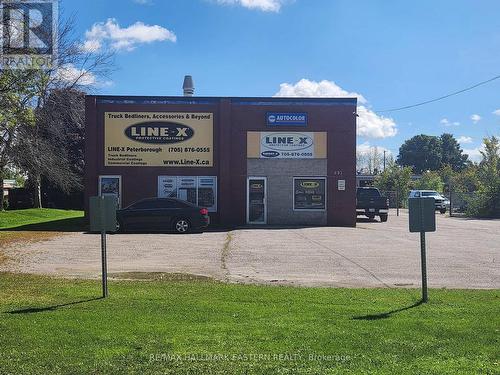 693 The Queensway, Peterborough (Otonabee), ON 