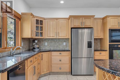 20911 Garnet Valley Road, Summerland, BC - Indoor Photo Showing Kitchen With Double Sink