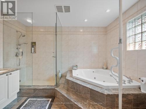 110 Summerdale Drive, Markham, ON - Indoor Photo Showing Bathroom