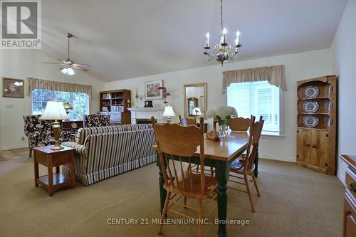 5 Shannon Court, Collingwood, ON - Indoor Photo Showing Dining Room