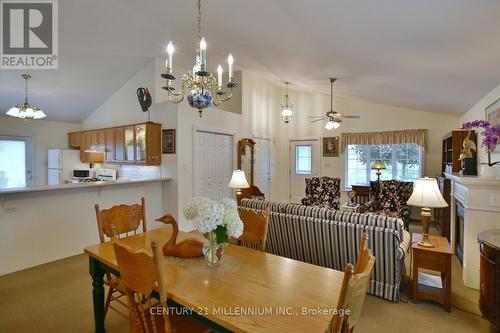 5 Shannon Court, Collingwood, ON - Indoor Photo Showing Dining Room