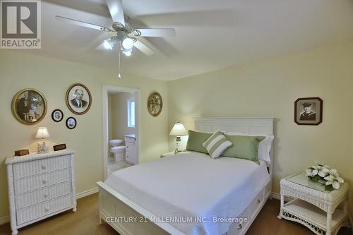 5 Shannon Court, Collingwood, ON - Indoor Photo Showing Bedroom