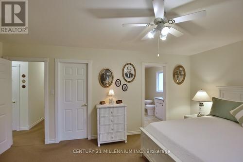 5 Shannon Court, Collingwood, ON - Indoor Photo Showing Bedroom