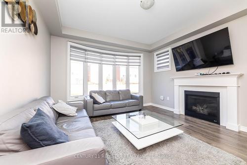 41 Phyllis Drive, Caledon, ON - Indoor Photo Showing Living Room With Fireplace