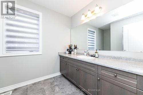 41 Phyllis Drive, Caledon, ON - Indoor Photo Showing Bathroom