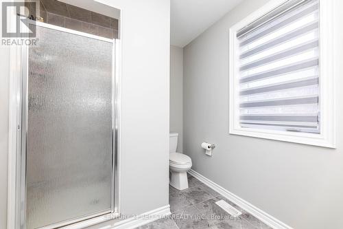 41 Phyllis Drive, Caledon, ON - Indoor Photo Showing Bathroom