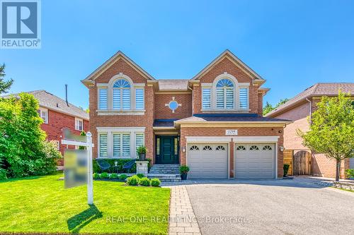 1299 Bayshire Drive, Oakville (Iroquois Ridge North), ON - Outdoor With Facade