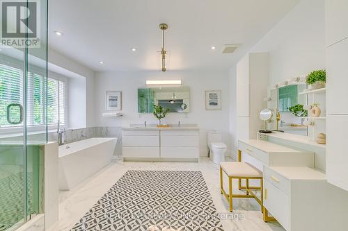 1299 Bayshire Drive, Oakville, ON - Indoor Photo Showing Bathroom