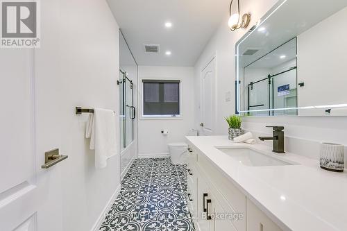 1299 Bayshire Drive, Oakville (Iroquois Ridge North), ON - Indoor Photo Showing Bathroom