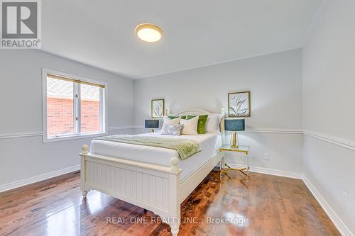 1299 Bayshire Drive, Oakville, ON - Indoor Photo Showing Bedroom