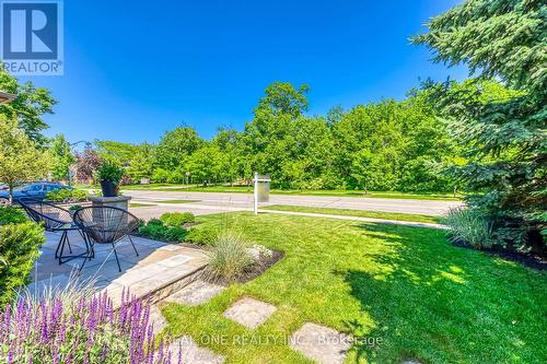 1299 Bayshire Drive, Oakville, ON - Outdoor