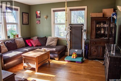 208 Stovel Avenue E, Melfort, SK - Indoor Photo Showing Living Room