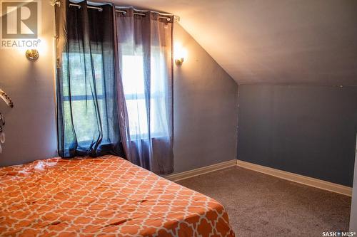 208 Stovel Avenue E, Melfort, SK - Indoor Photo Showing Bedroom