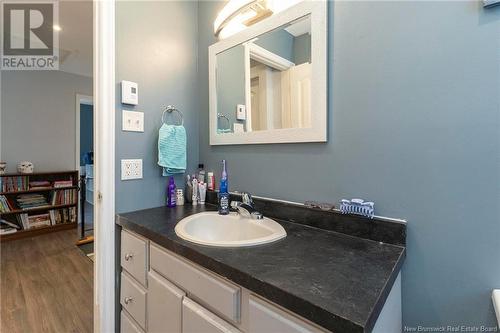 186 Downsview Drive, Saint John, NB - Indoor Photo Showing Bathroom