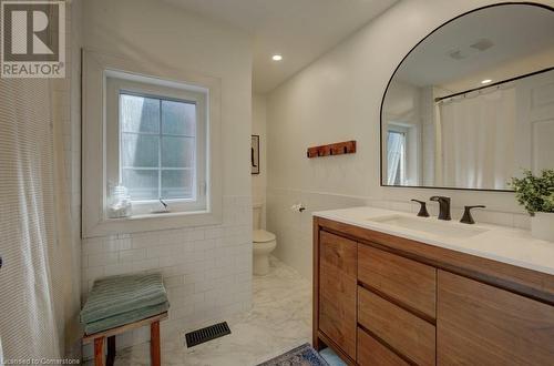 617 Rosebriar Court, Waterloo, ON - Indoor Photo Showing Bathroom