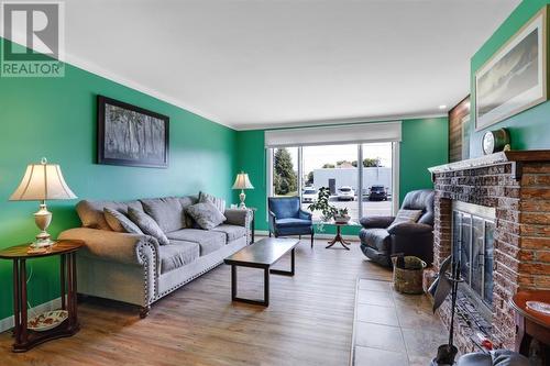 132 Fennell Crescent, Cornwall, ON - Indoor Photo Showing Living Room With Fireplace