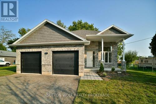 28 Concord Street, Strathroy-Caradoc (Se), ON - Outdoor With Facade