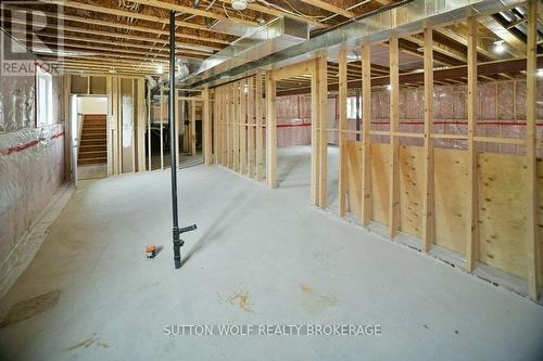 28 Concord Street, Strathroy-Caradoc (Se), ON - Indoor Photo Showing Basement