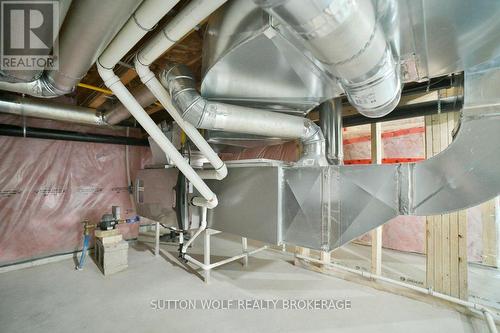 28 Concord Street, Strathroy-Caradoc (Se), ON - Indoor Photo Showing Basement