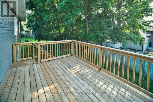 28 Concord Street, Strathroy-Caradoc (Se), ON - Outdoor With Deck Patio Veranda With Exterior