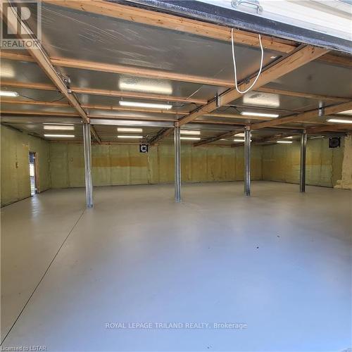 11051 Boundary Line, Chatham-Kent (Chatham), ON - Indoor Photo Showing Basement