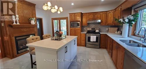 11051 Boundary Line, Chatham-Kent (Chatham), ON - Indoor Photo Showing Kitchen With Double Sink