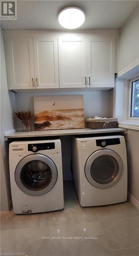 11051 Boundary Line, Chatham-Kent (Chatham), ON - Indoor Photo Showing Laundry Room