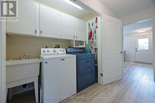 35 Bonnie Place, St. Thomas, ON - Indoor Photo Showing Laundry Room