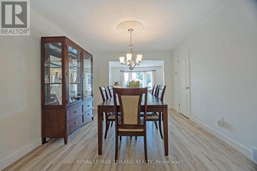 35 Bonnie Place, St. Thomas, ON - Indoor Photo Showing Dining Room