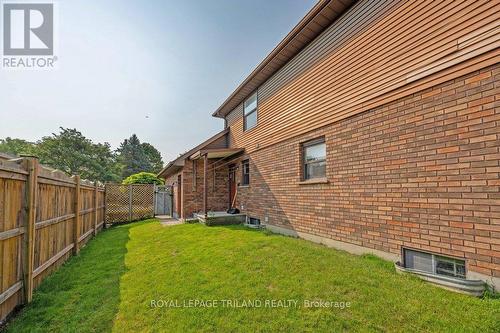 18 Paisley Street, London, ON - Outdoor With Exterior