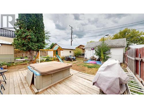 113 8Th  S Avenue, Cranbrook, BC - Outdoor With Deck Patio Veranda