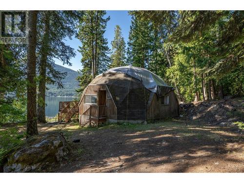 6602 3A Highway, Nelson, BC - Outdoor