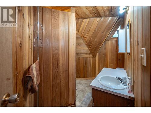 6602  3A Highway, Nelson, BC - Indoor