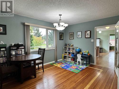 4818 Soucie Avenue, Terrace, BC - Indoor Photo Showing Dining Room