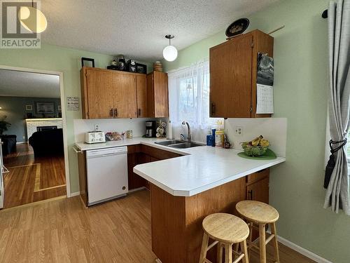 4818 Soucie Avenue, Terrace, BC - Indoor Photo Showing Kitchen With Double Sink