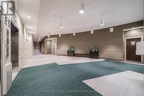 228 - 216 Oak Park Boulevard, Oakville (Uptown Core), ON - Indoor Photo Showing Other Room