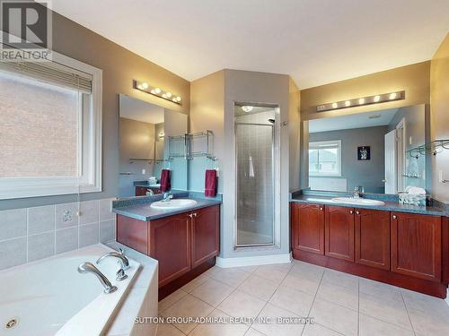 13 Fallgate Drive, Brampton (Credit Valley), ON - Indoor Photo Showing Bathroom