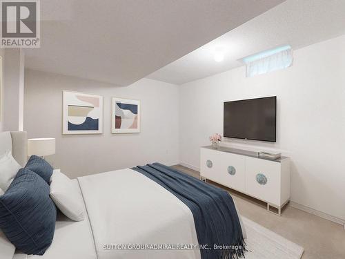 13 Fallgate Drive, Brampton, ON - Indoor Photo Showing Bedroom