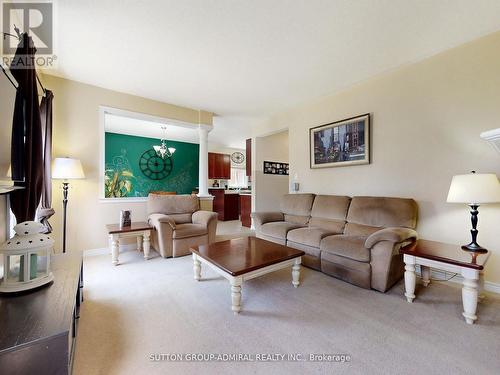 13 Fallgate Drive, Brampton (Credit Valley), ON - Indoor Photo Showing Living Room