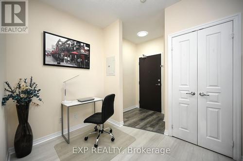 718 - 225 Webb Drive, Mississauga (City Centre), ON - Indoor