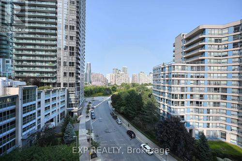 718 - 225 Webb Drive, Mississauga, ON - Outdoor With Balcony With Facade