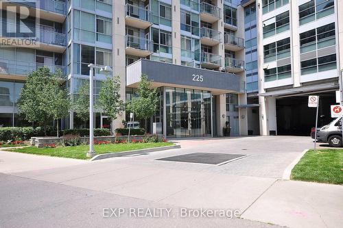 718 - 225 Webb Drive, Mississauga, ON - Outdoor With Balcony With Facade