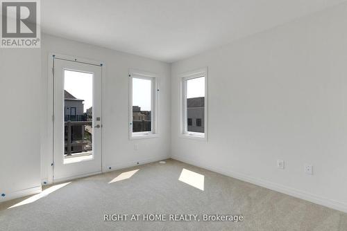 2D Lookout Drive, Clarington (Bowmanville), ON - Indoor Photo Showing Other Room