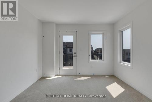 2D Lookout Drive, Clarington (Bowmanville), ON - Indoor Photo Showing Other Room